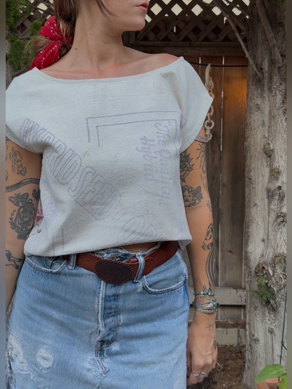 Vintage handmade feedsack PIONEER Cream Crop Tee with Faded Lavender Print